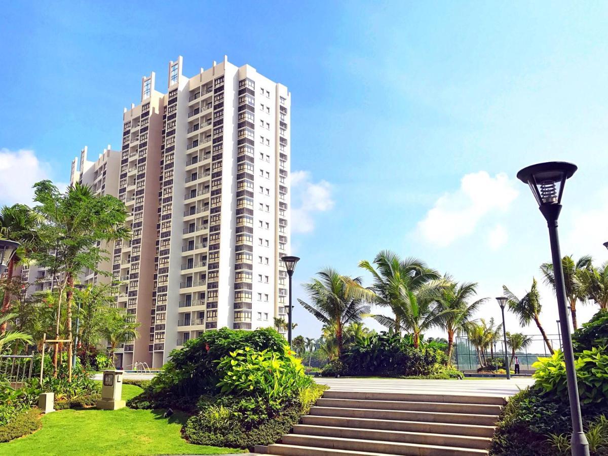 Appartamento Seafront Country Garden Danga Bay By Lions Bay Johor Bahru Esterno foto